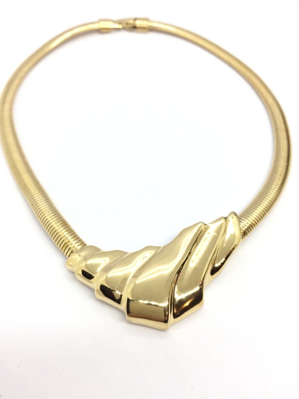 VINTAGE TRIFARI NECKLACE Gold Tone Snake Chain Modernist Sculptural Bib Collar - Picture 6 of 15